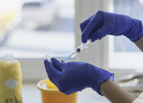 Более 12 тысяч жителей Чукотки получили единовременную выплату за вакцинацию от коронавируса