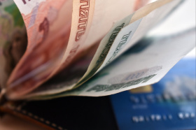 Правительство Чукотского АО утвердило закон о ежемесячной денежной выплате на детей в возрасте от 8 до 17 лет