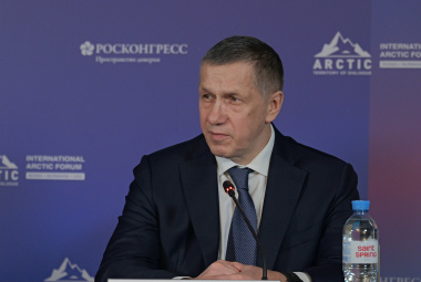 Юрий Трутнев поздравил дальневосточников с 80-летием Великой Победы  