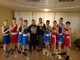 Боксеры Чукотки представят регион на Всероссийском турнире по боксу памяти мастера спорта СССР и заслуженного тренера Евгения Бурмистрова