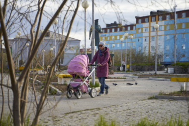 С начала года 49 семей Чукотки оформили региональный материнский капитал на третьего или последующего ребенка