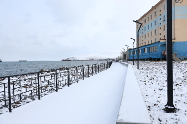 В Певеке завершились работы по благоустройству набережной 
