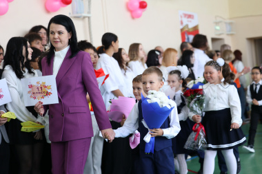 Почти 2 миллиона рублей направят на гранты для лучших учителей Чукотки