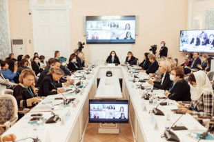 В г. Санкт-Петербурге с 13 по 15 октября 2021 г. прошли мероприятия Третьего Евразийского женского форума. Центральная тема Форума — «Глобальная миссия женщин в новой реальности». 