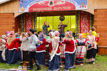 Фестиваль народной культуры «Ямщицкий перезвон» прошёл на «дальневосточных гектарах» в Якутии