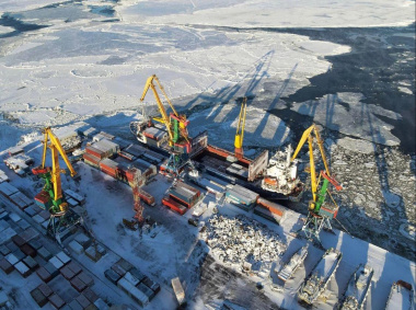 Ледоколы «Ямал» и «Новороссийск» обеспечат проводку судов в самый северный порт России 