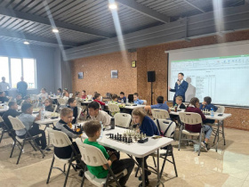 Анатолий Карпов наградит сильнейших шахматистов-школьников Анадыря